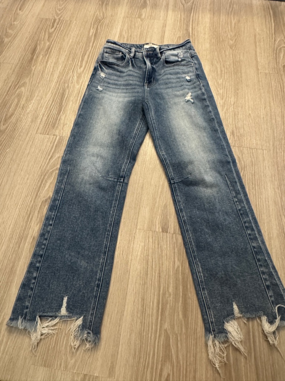 RisenHigh-Rise Skinny Jeans in Faded Blue with Distressed Hem